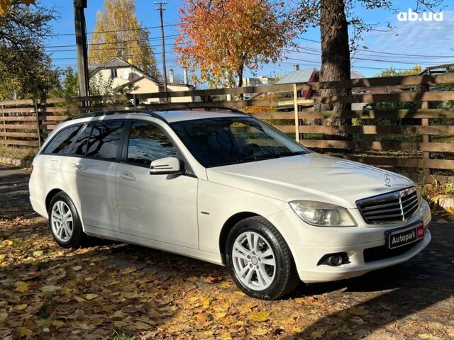 Мерседес С Класс 2010 в Киеве на Automoto.ua Белый Мерседес С Класс, объемом двигателя 2.1 л и пробегом 412 тыс. км за 8990 $, фото 2 на Automoto.ua