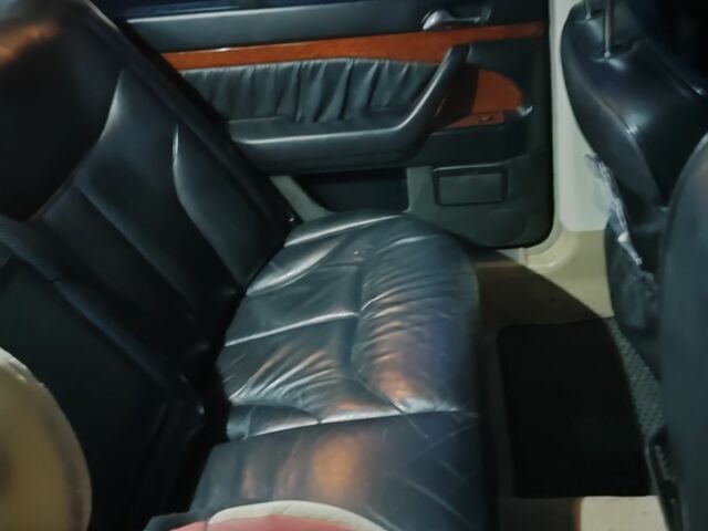 Мерседес С Класс 1996 в Золотоноше на Automoto.ua Бежевый Мерседес С Класс, объемом двигателя 3.2 л и пробегом 381 тыс. км за 4200 $, фото 4 на Automoto.ua