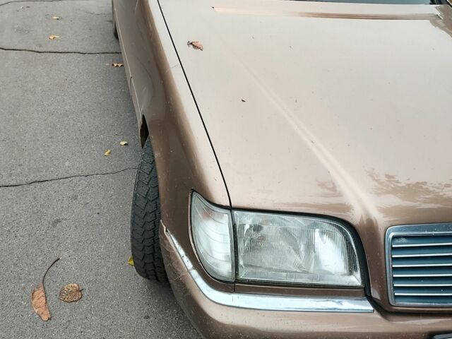 Мерседес С Класс 1996 в Золотоноше на Automoto.ua Бежевый Мерседес С Класс, объемом двигателя 3.2 л и пробегом 381 тыс. км за 4200 $, фото 1 на Automoto.ua