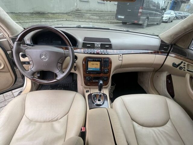 Бежевий Мерседес С Клас, об'ємом двигуна 5 л та пробігом 326 тис. км за 6000 $, фото 4 на Automoto.ua