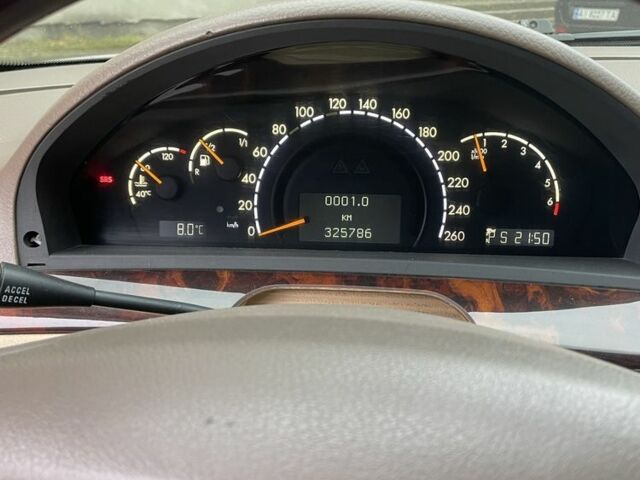 Бежевий Мерседес С Клас, об'ємом двигуна 5 л та пробігом 326 тис. км за 6000 $, фото 7 на Automoto.ua