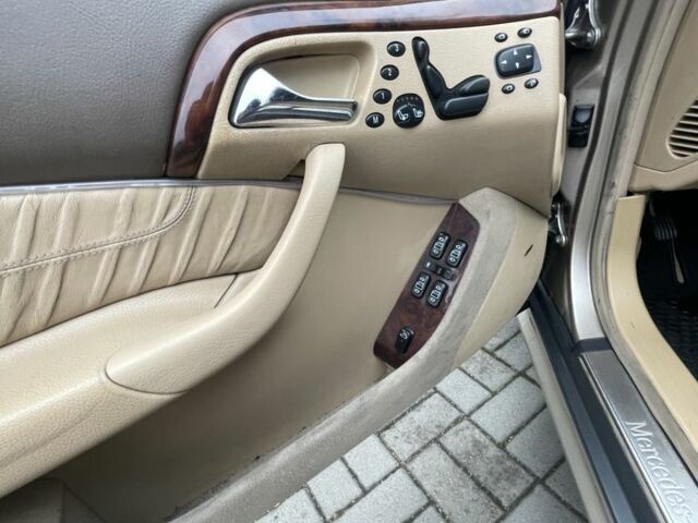 Бежевий Мерседес С Клас, об'ємом двигуна 5 л та пробігом 326 тис. км за 6000 $, фото 6 на Automoto.ua