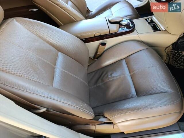 Бежевый Мерседес С Класс, объемом двигателя 4.7 л и пробегом 389 тыс. км за 12500 $, фото 74 на Automoto.ua