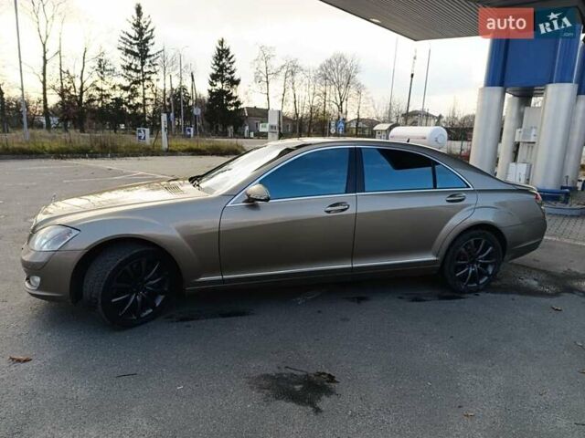 Бежевый Мерседес С Класс, объемом двигателя 4.7 л и пробегом 389 тыс. км за 12500 $, фото 3 на Automoto.ua