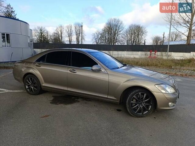 Бежевый Мерседес С Класс, объемом двигателя 4.7 л и пробегом 389 тыс. км за 12500 $, фото 15 на Automoto.ua