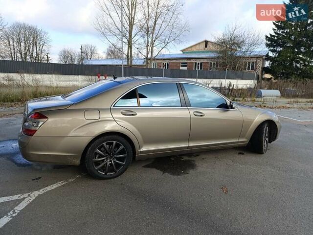 Бежевый Мерседес С Класс, объемом двигателя 4.7 л и пробегом 389 тыс. км за 12500 $, фото 16 на Automoto.ua