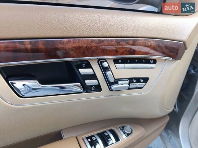 Бежевый Мерседес С Класс, объемом двигателя 4.7 л и пробегом 389 тыс. км за 12500 $, фото 51 на Automoto.ua