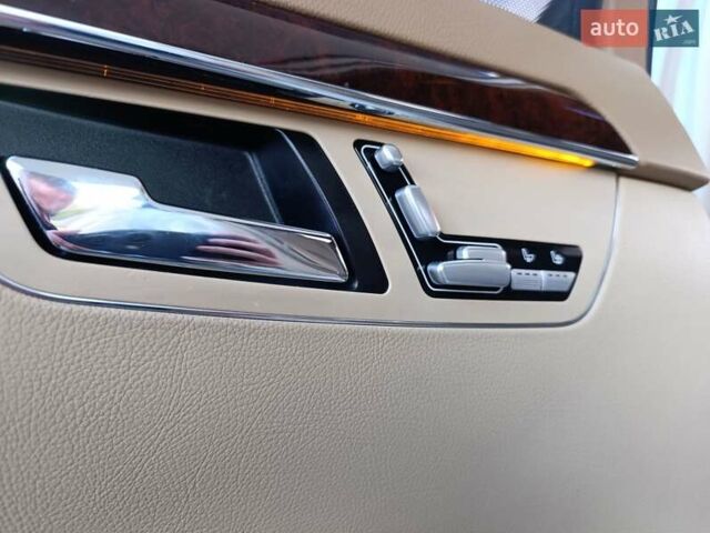 Бежевый Мерседес С Класс, объемом двигателя 4.7 л и пробегом 389 тыс. км за 12500 $, фото 59 на Automoto.ua
