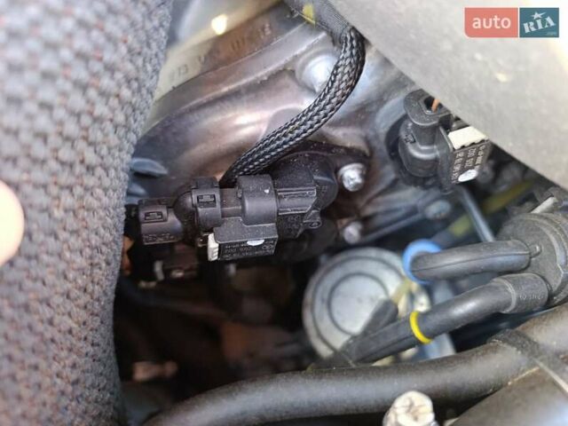 Бежевый Мерседес С Класс, объемом двигателя 4.7 л и пробегом 389 тыс. км за 12500 $, фото 86 на Automoto.ua