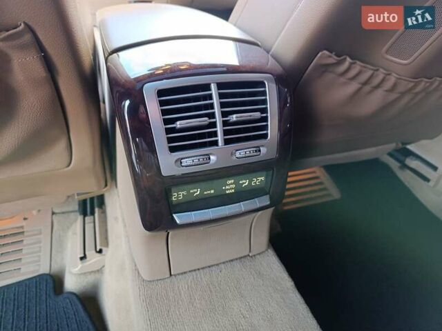 Бежевый Мерседес С Класс, объемом двигателя 4.7 л и пробегом 389 тыс. км за 12500 $, фото 67 на Automoto.ua