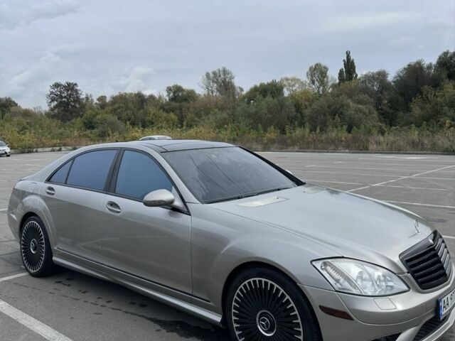 Бежевий Мерседес С Клас, об'ємом двигуна 5.5 л та пробігом 225 тис. км за 19000 $, фото 3 на Automoto.ua