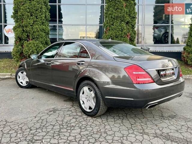 Бежевый Мерседес С Класс, объемом двигателя 6 л и пробегом 120 тыс. км за 44999 $, фото 5 на Automoto.ua