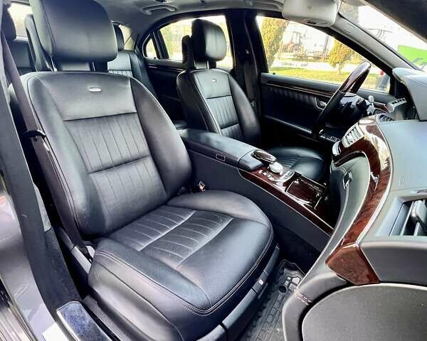 Бежевый Мерседес С Класс, объемом двигателя 6 л и пробегом 120 тыс. км за 44999 $, фото 49 на Automoto.ua