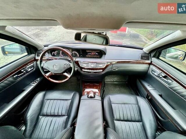 Бежевый Мерседес С Класс, объемом двигателя 6 л и пробегом 120 тыс. км за 44999 $, фото 32 на Automoto.ua