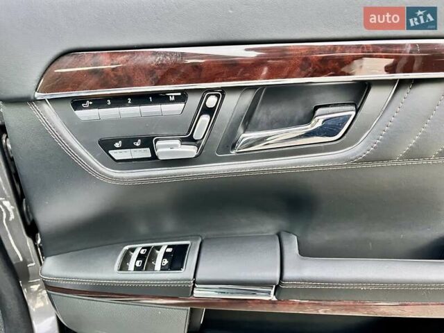 Бежевый Мерседес С Класс, объемом двигателя 6 л и пробегом 120 тыс. км за 44999 $, фото 40 на Automoto.ua