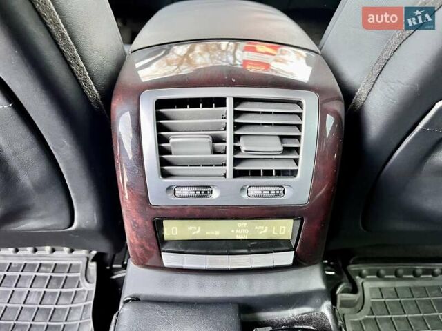 Бежевый Мерседес С Класс, объемом двигателя 6 л и пробегом 120 тыс. км за 44999 $, фото 28 на Automoto.ua