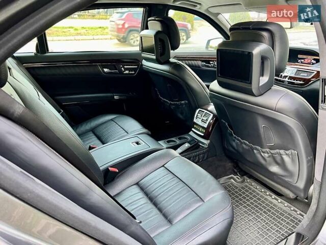 Бежевый Мерседес С Класс, объемом двигателя 6 л и пробегом 120 тыс. км за 44999 $, фото 42 на Automoto.ua