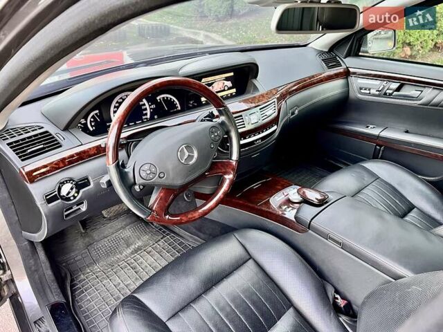 Бежевый Мерседес С Класс, объемом двигателя 6 л и пробегом 120 тыс. км за 44999 $, фото 18 на Automoto.ua