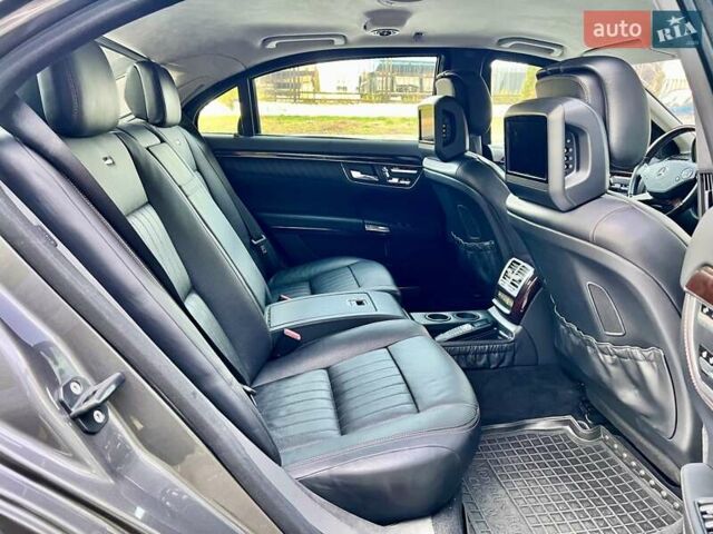 Бежевый Мерседес С Класс, объемом двигателя 6 л и пробегом 120 тыс. км за 44999 $, фото 43 на Automoto.ua