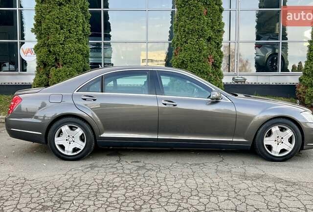 Бежевый Мерседес С Класс, объемом двигателя 6 л и пробегом 120 тыс. км за 44999 $, фото 4 на Automoto.ua