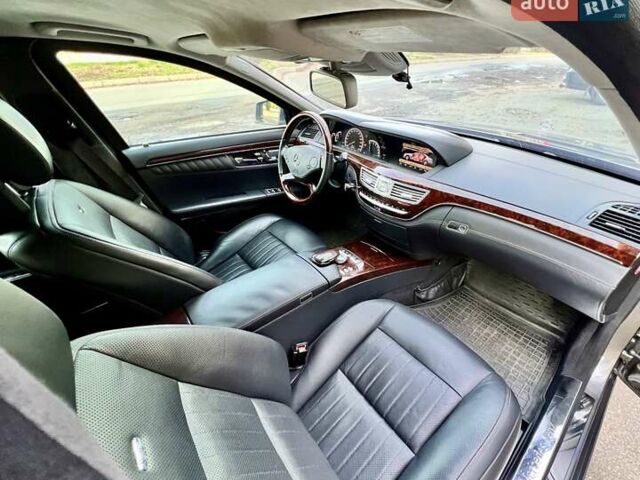Бежевый Мерседес С Класс, объемом двигателя 6 л и пробегом 120 тыс. км за 44999 $, фото 47 на Automoto.ua