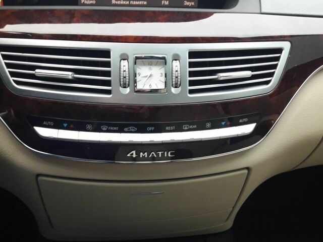 Черный Мерседес С Класс, объемом двигателя 3.5 л и пробегом 2 тыс. км за 12500 $, фото 9 на Automoto.ua