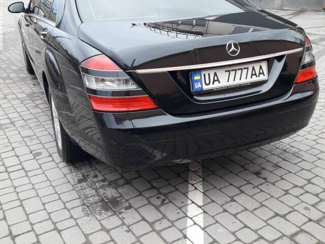 Черный Мерседес С Класс, объемом двигателя 3.5 л и пробегом 2 тыс. км за 12500 $, фото 4 на Automoto.ua