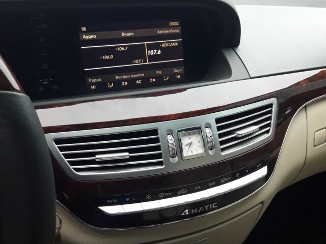Черный Мерседес С Класс, объемом двигателя 3.5 л и пробегом 2 тыс. км за 12500 $, фото 11 на Automoto.ua