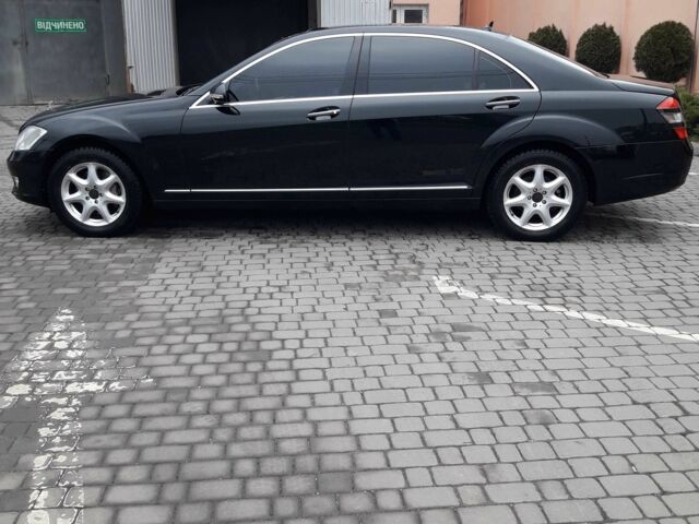 Черный Мерседес С Класс, объемом двигателя 3.5 л и пробегом 2 тыс. км за 12500 $, фото 3 на Automoto.ua