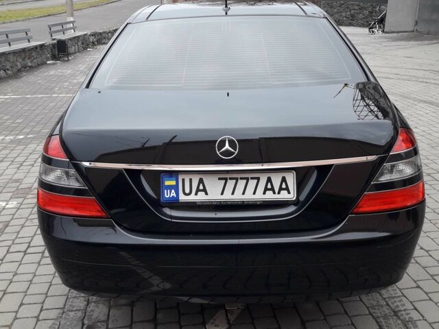 Черный Мерседес С Класс, объемом двигателя 3.5 л и пробегом 2 тыс. км за 12500 $, фото 6 на Automoto.ua