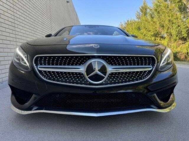 Черный Мерседес С Класс, объемом двигателя 4.7 л и пробегом 50 тыс. км за 7700 $, фото 1 на Automoto.ua