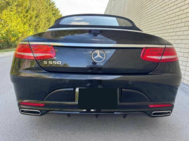 Черный Мерседес С Класс, объемом двигателя 4.7 л и пробегом 50 тыс. км за 7700 $, фото 4 на Automoto.ua