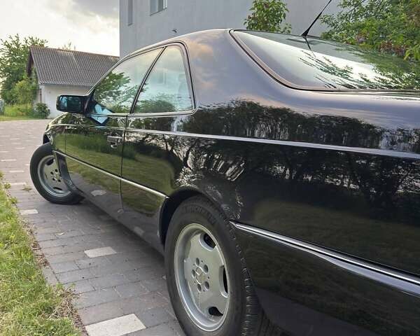 Черный Мерседес С Класс, объемом двигателя 4.2 л и пробегом 349 тыс. км за 19500 $, фото 12 на Automoto.ua