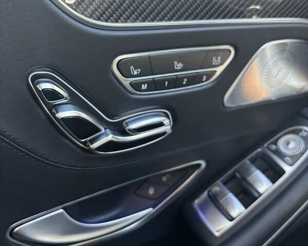 Чорний Мерседес С Клас, об'ємом двигуна 5.46 л та пробігом 187 тис. км за 63900 $, фото 25 на Automoto.ua