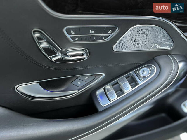 Черный Мерседес С Класс, объемом двигателя 5.46 л и пробегом 36 тыс. км за 85000 $, фото 28 на Automoto.ua