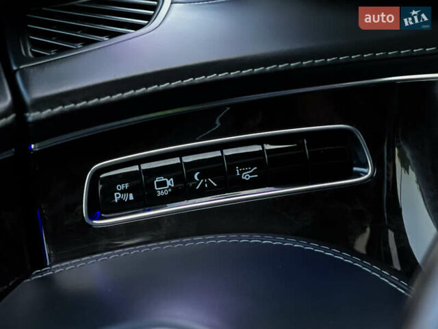 Черный Мерседес С Класс, объемом двигателя 5.46 л и пробегом 36 тыс. км за 85000 $, фото 40 на Automoto.ua