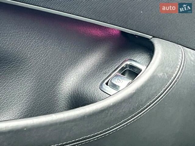 Черный Мерседес С Класс, объемом двигателя 4.66 л и пробегом 109 тыс. км за 46000 $, фото 61 на Automoto.ua