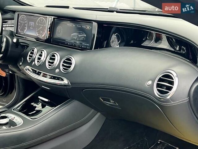 Черный Мерседес С Класс, объемом двигателя 4.66 л и пробегом 109 тыс. км за 46000 $, фото 100 на Automoto.ua