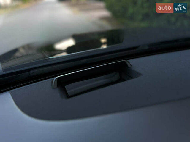 Черный Мерседес С Класс, объемом двигателя 5.46 л и пробегом 36 тыс. км за 85000 $, фото 47 на Automoto.ua