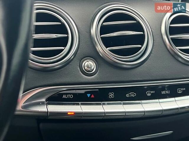 Черный Мерседес С Класс, объемом двигателя 4.66 л и пробегом 109 тыс. км за 46000 $, фото 92 на Automoto.ua