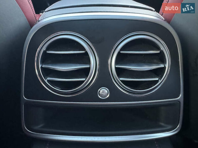 Черный Мерседес С Класс, объемом двигателя 3.98 л и пробегом 85 тыс. км за 79999 $, фото 21 на Automoto.ua