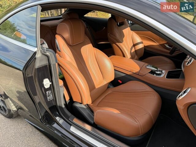 Чорний Мерседес С Клас, об'ємом двигуна 3 л та пробігом 75 тис. км за 84000 $, фото 6 на Automoto.ua