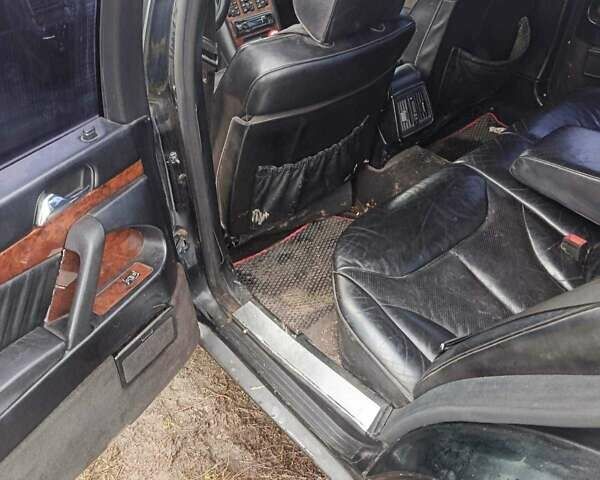 Черный Мерседес С Класс, объемом двигателя 3.2 л и пробегом 1000 тыс. км за 4000 $, фото 3 на Automoto.ua