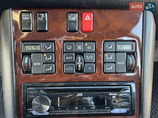 Черный Мерседес С Класс, объемом двигателя 2.8 л и пробегом 293 тыс. км за 9000 $, фото 31 на Automoto.ua