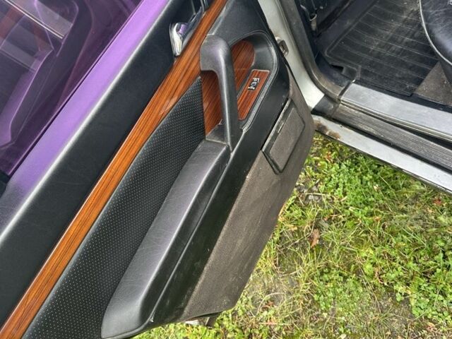 Чорний Мерседес С Клас, об'ємом двигуна 2.8 л та пробігом 400 тис. км за 3200 $, фото 5 на Automoto.ua