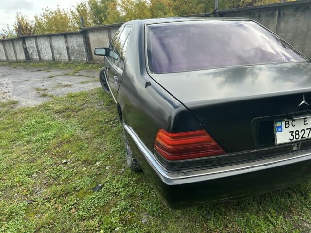 Чорний Мерседес С Клас, об'ємом двигуна 2.8 л та пробігом 400 тис. км за 3200 $, фото 10 на Automoto.ua