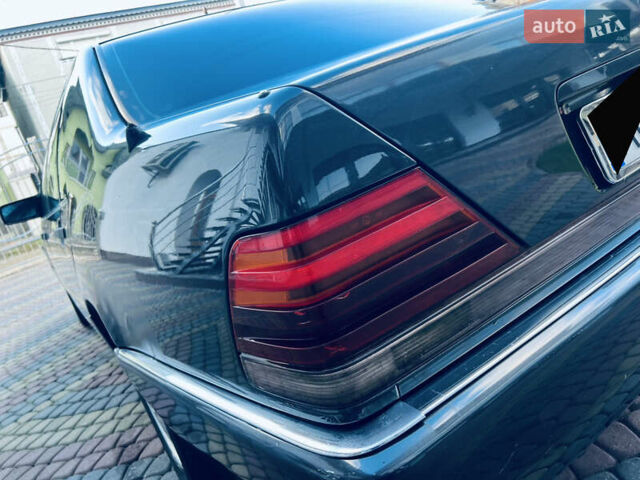 Чорний Мерседес С Клас, об'ємом двигуна 3.5 л та пробігом 400 тис. км за 4500 $, фото 5 на Automoto.ua