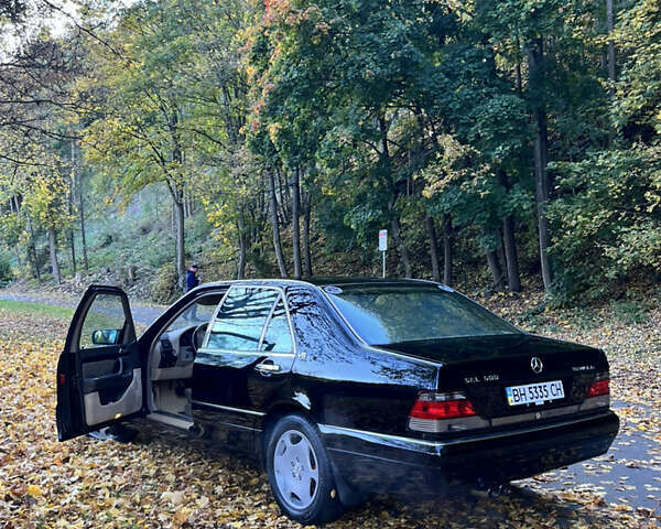 Черный Мерседес С Класс, объемом двигателя 5 л и пробегом 347 тыс. км за 23217 $, фото 3 на Automoto.ua