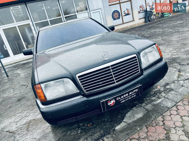 Черный Мерседес С Класс, объемом двигателя 3.5 л и пробегом 380 тыс. км за 3800 $, фото 4 на Automoto.ua