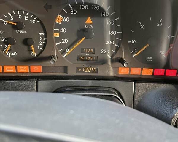 Чорний Мерседес С Клас, об'ємом двигуна 3.5 л та пробігом 222 тис. км за 12000 $, фото 18 на Automoto.ua